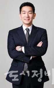 법무법인 산하 김인석 변호사